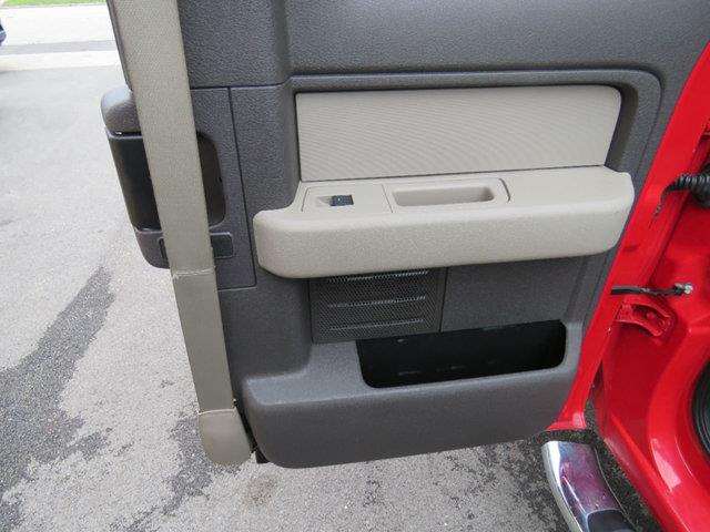 2010 Ford F-150 4WD SuperCab 145&quot; XLT